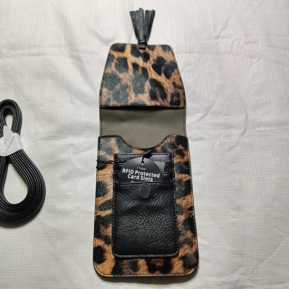 K Carroll Crossbody Purse Leopard Print RFID NWT